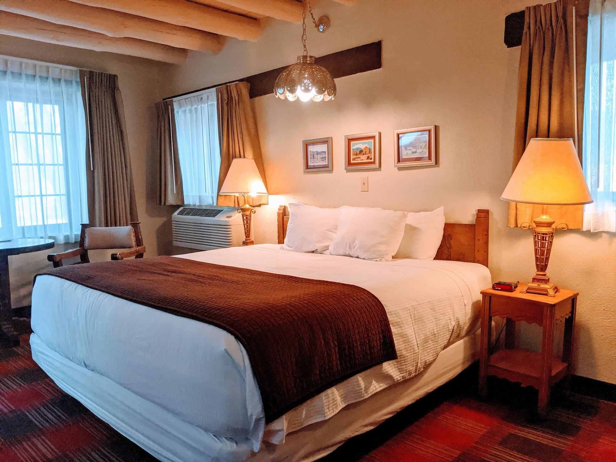 Hotel Sagebrush &
