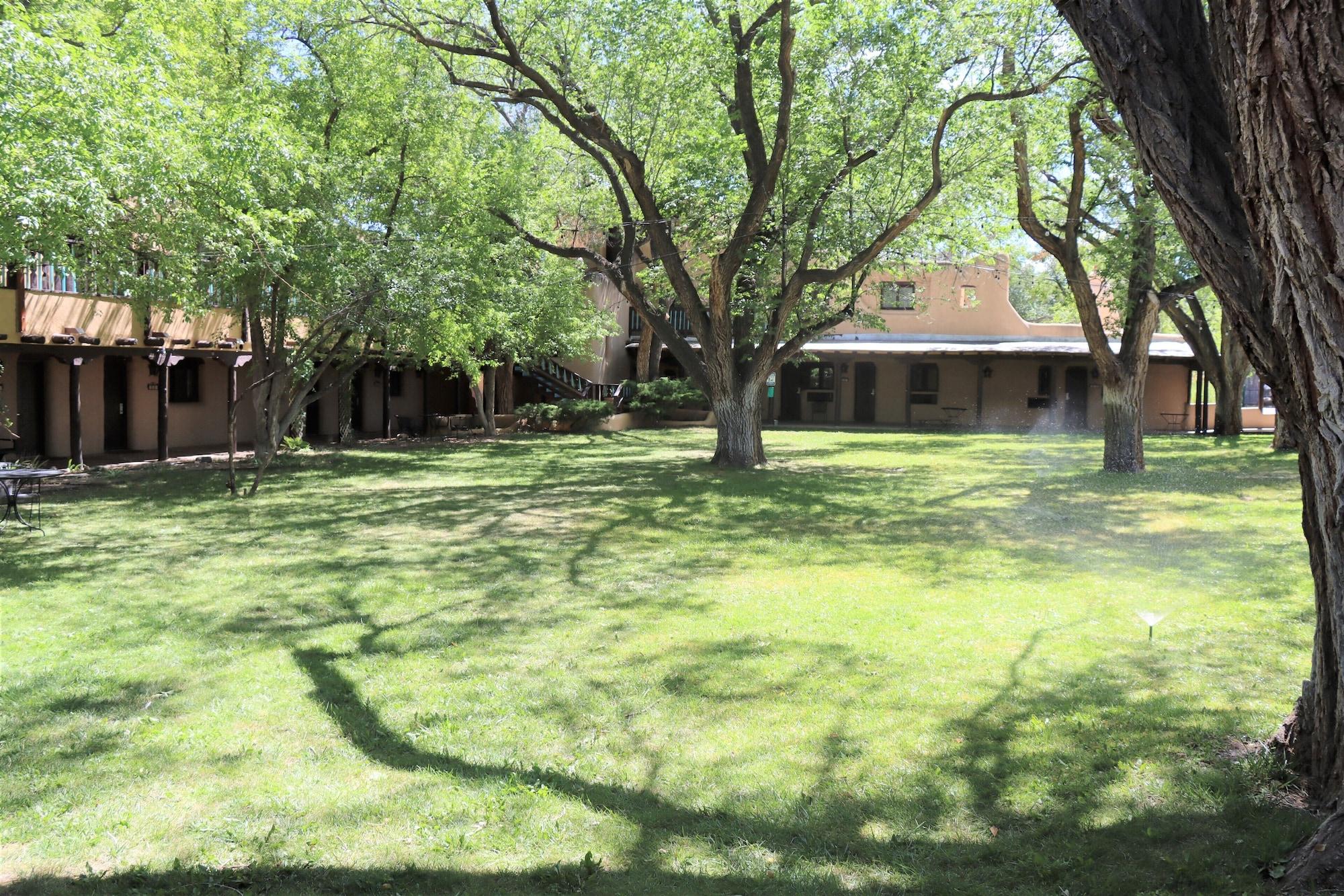 Hotel Sagebrush & Taos